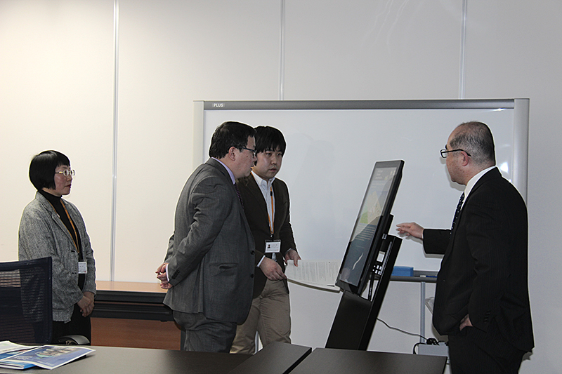 Assoc. Prof. D. Mochihashi gave a talk with a title of 'Nonparametric Bayesian Methods in Audio and Language Processing'